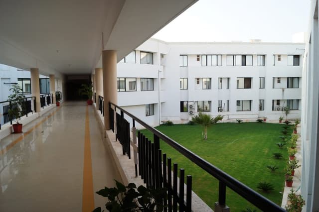 Christ Hospital image-4