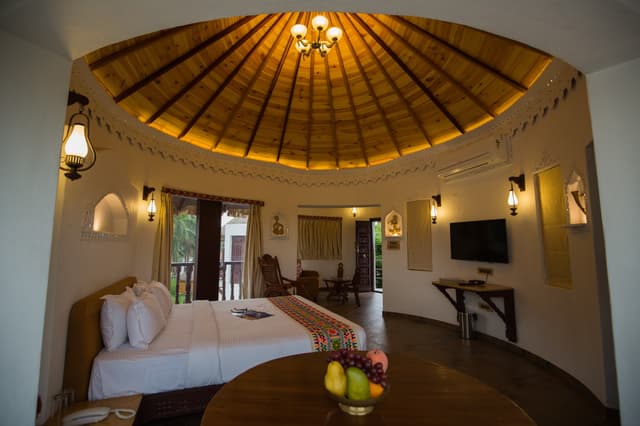 Nirali Party Lounge - Nirali Cottages, Rajkot, Gujarat image-4