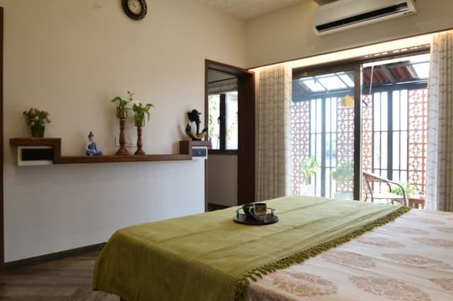 Residential Interior image-3